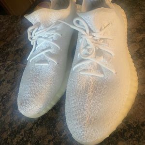NEW ADIDAS YEEZY BOOST 350 SIZE 14